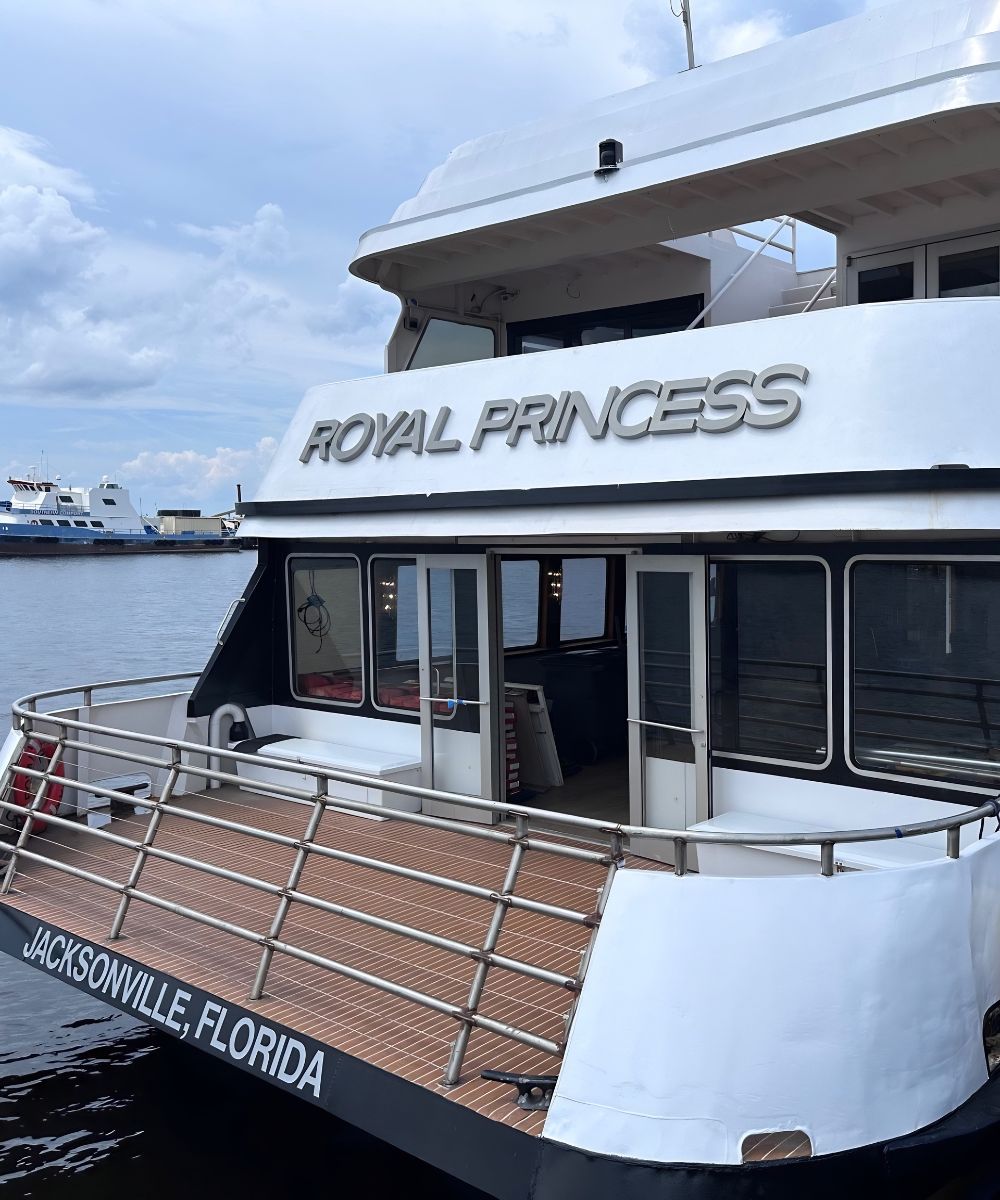 royal-princess-jacksonville-dinner-cruise